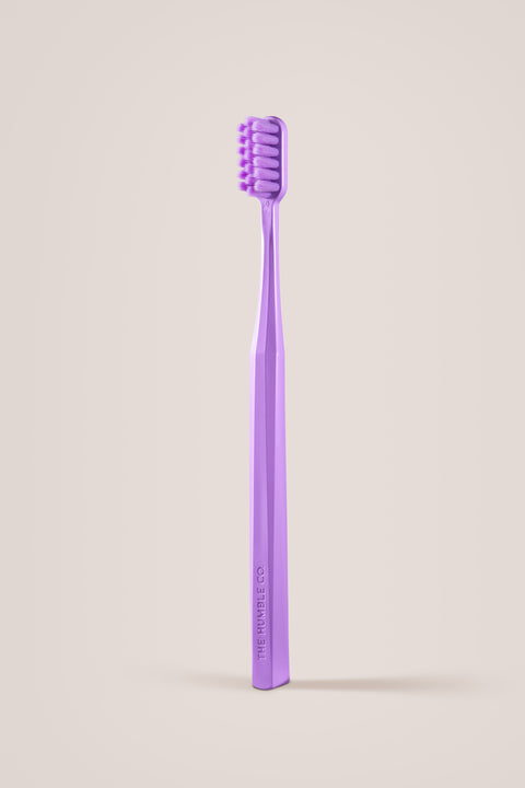 gratte-langue-en-inox-reutilisable