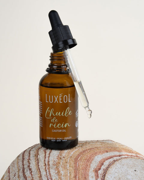Huile de ricin naturelle cheveux peau ongles
