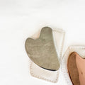 gua-sha-en-acier-inoxydable