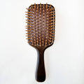 brosse-a-cheveux-en-bois-de-santal-naturel