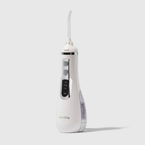 hydropulseur-dentaire-pour-un-nettoyage-profond