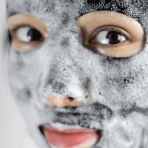 masque-en-tissu-detoxifiant-professionnel
